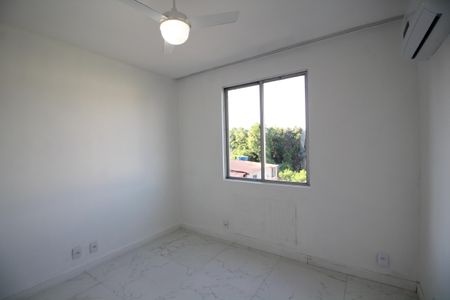 Quarto 2 de apartamento à venda com 2 quartos, 53m² em Taquara, Rio de Janeiro