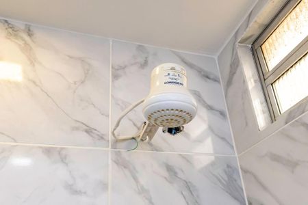 Casa de condomínio à venda com 70m², 2 quartos e 1 vagaBanheiro