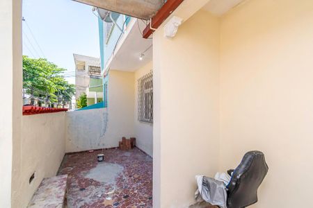 Casa de condomínio à venda com 70m², 2 quartos e 1 vagaVaranda da frente