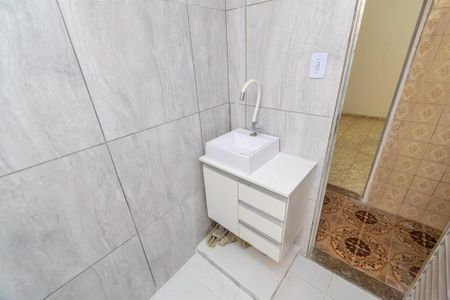 Casa de condomínio à venda com 70m², 2 quartos e 1 vagaBanheiro