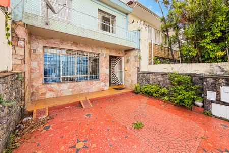 Casa para alugar com 150m², 3 quartos e 2 vagasFachada