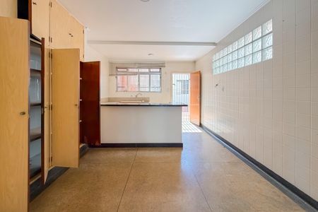 Casa para alugar com 150m², 3 quartos e 2 vagasCozinha