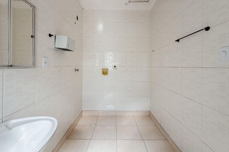 Casa para alugar com 150m², 3 quartos e 2 vagasBanheiro Corredor