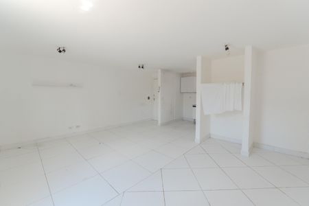 Studio à venda com 27m², 1 quarto e sem vagaKitnet