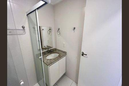 Apartamento para alugar com 68m², 2 quartos e 1 vaga Apartamento para alugar com 68m², 2 quartos e 1 vagaBanheiro 1