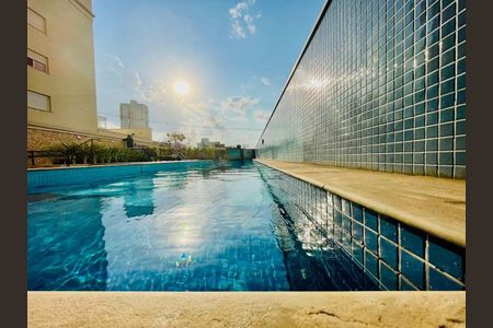 Apartamento para alugar com 68m², 2 quartos e 1 vaga Apartamento para alugar com 68m², 2 quartos e 1 vagaPiscina