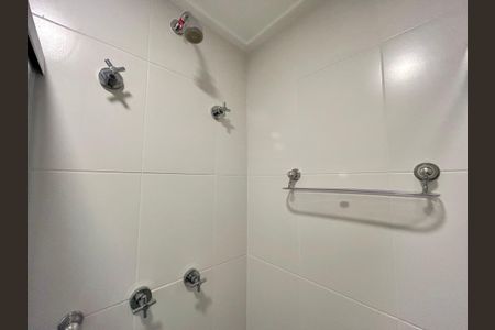 Apartamento para alugar com 68m², 2 quartos e 1 vaga Apartamento para alugar com 68m², 2 quartos e 1 vagaBanheiro 1