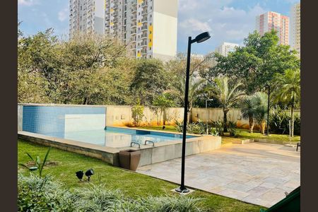 Apartamento para alugar com 68m², 2 quartos e 1 vaga Apartamento para alugar com 68m², 2 quartos e 1 vagaÁrea comum - Piscina