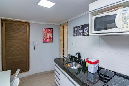 Studio para alugar com 28m², 1 quarto e sem vaga Studio para alugar com 28m², 1 quarto e sem vagaCozinha