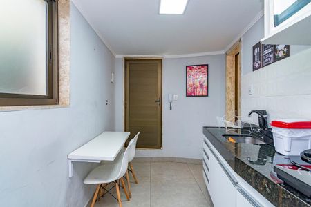 Studio para alugar com 28m², 1 quarto e sem vaga Studio para alugar com 28m², 1 quarto e sem vagaCozinha