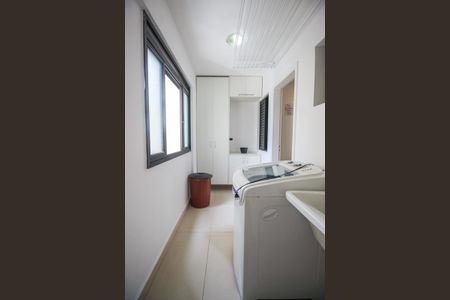 Apartamento para alugar com 117m², 3 quartos e 2 vagasÁrea de Serviço