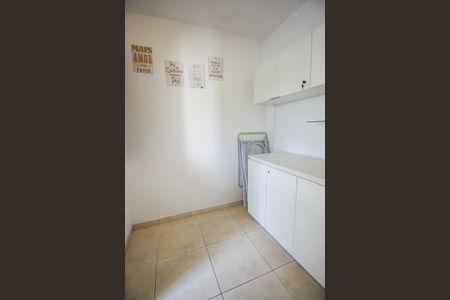 Apartamento para alugar com 117m², 3 quartos e 2 vagasQuarto de serviço 