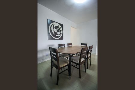 Apartamento para alugar com 117m², 3 quartos e 2 vagasSala