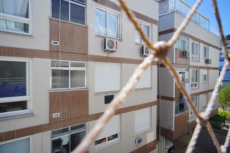 Varanda _Vista  de apartamento à venda com 1 quarto, 55m² em Mont’serrat, Porto Alegre