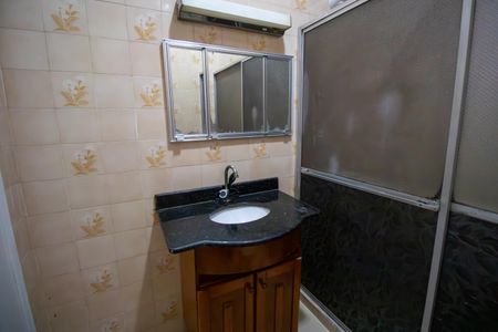 Casa para alugar com 80m², 2 quartos e sem vagaBanheiro