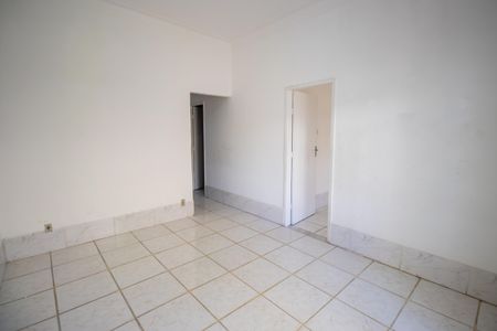 Sala de casa para alugar com 2 quartos, 50m² em Irajá, Rio de Janeiro