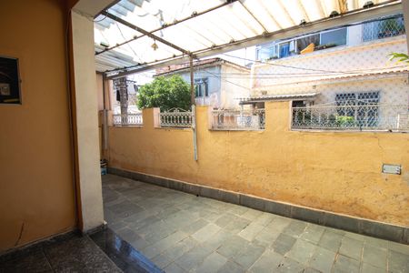 Casa para alugar com 80m², 2 quartos e sem vagaVaranda