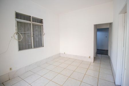 Sala de casa para alugar com 2 quartos, 50m² em Irajá, Rio de Janeiro