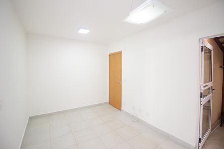 Sala de apartamento para alugar com 2 quartos, 55m² em Chácara Cotia, Contagem
