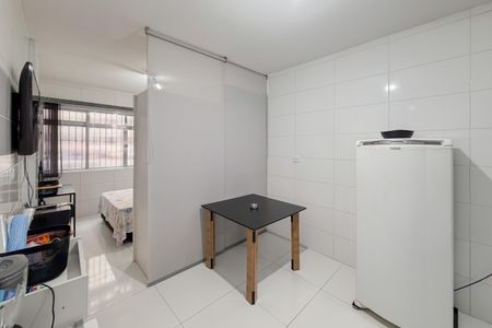 Apartamento à venda com 27m², 1 quarto e sem vaga Apartamento à venda com 27m², 1 quarto e sem vagaSala e Cozinha