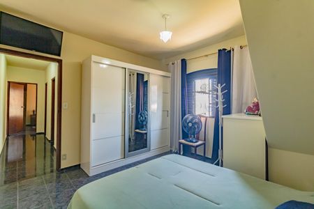 Casa à venda com 3 quartos, 233m² em Vila do Encontro, São Paulo