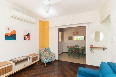 Sala  de apartamento para alugar com 1 quarto, 59m² em Santo Antônio, Porto Alegre