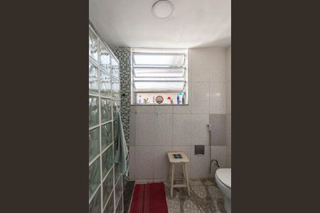 Apartamento à venda com 80m², 2 quartos e sem vagaBanheiro