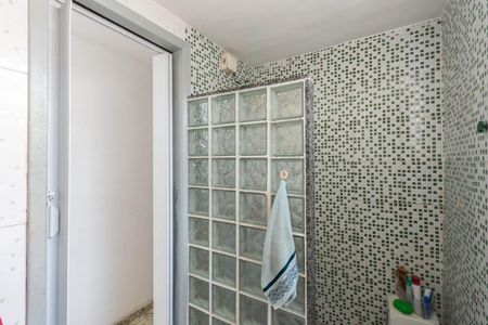 Apartamento à venda com 80m², 2 quartos e sem vagaBanheiro