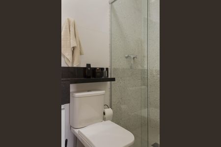 Apartamento à venda com 74m², 3 quartos e 2 vagasBanheiro da Suíte 1