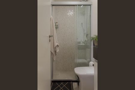 Apartamento à venda com 74m², 3 quartos e 2 vagasBanheiro