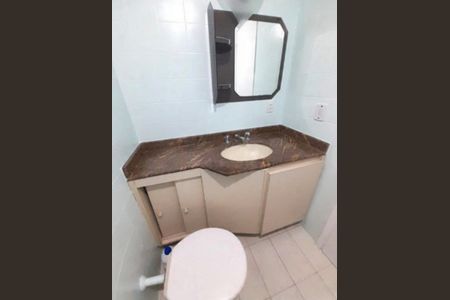 Apartamento à venda com 82m², 3 quartos e 1 vagaBanheiro