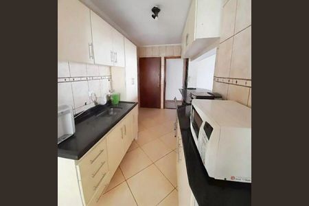 Apartamento à venda com 82m², 3 quartos e 1 vagaCozinha