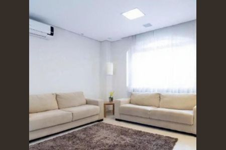 Apartamento à venda com 82m², 3 quartos e 1 vagaÁrea de serviço