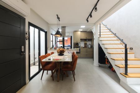 Casa à venda com 114m², 3 quartos e 1 vagaSala 