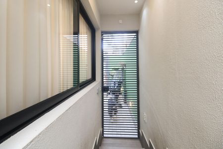 Casa à venda com 114m², 3 quartos e 1 vagaCorredor - Entrada 