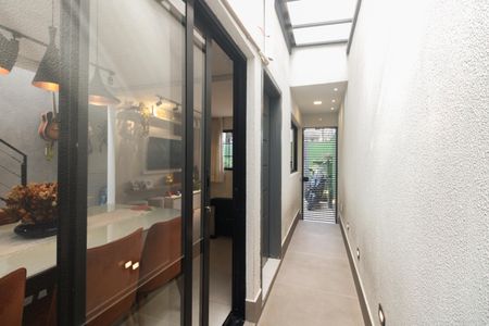 Casa à venda com 114m², 3 quartos e 1 vagaCorredor - Entrada 