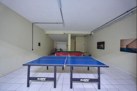 Apartamento para alugar com 43m², 2 quartos e 1 vaga Apartamento para alugar com 43m², 2 quartos e 1 vagaSalão de Jogos