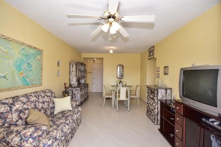 Sala de apartamento para alugar com 2 quartos, 92m² em Real Parque, São Paulo