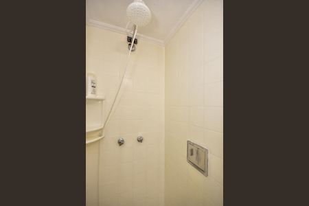 Apartamento para alugar com 92m², 2 quartos e 1 vagaChuveiro do Banheiro