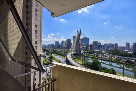 Varanda de apartamento para alugar com 2 quartos, 92m² em Real Parque, São Paulo