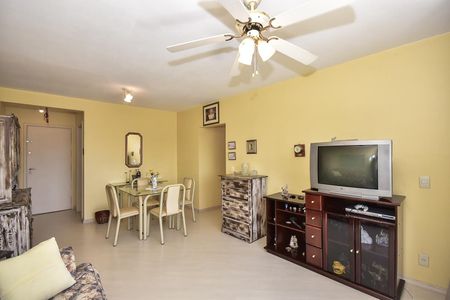 Sala de apartamento para alugar com 2 quartos, 92m² em Real Parque, São Paulo