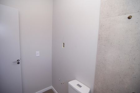 Casa de condomínio para alugar com 92m², 2 quartos e 1 vaga Casa de condomínio para alugar com 92m², 2 quartos e 1 vagaBanheiro Quarto 2