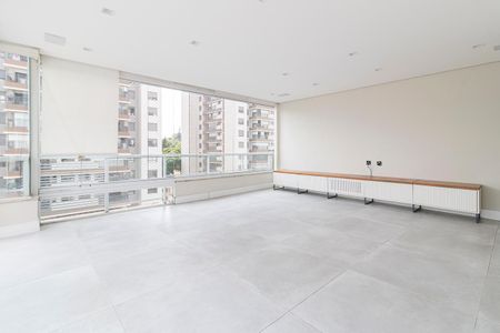 Apartamento à venda com 187m², 3 quartos e 2 vagas Apartamento à venda com 187m², 3 quartos e 2 vagasSala 2 (Piso superior)