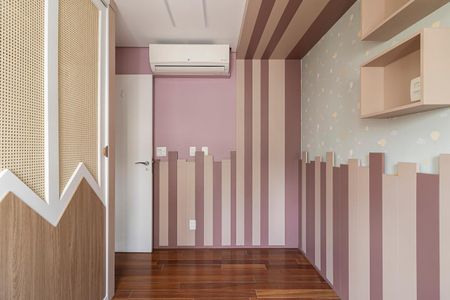 Apartamento à venda com 187m², 3 quartos e 2 vagas Apartamento à venda com 187m², 3 quartos e 2 vagasQuarto 2