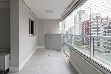 Varanda de apartamento à venda com 3 quartos, 187m² em Vila Santa Catarina, São Paulo