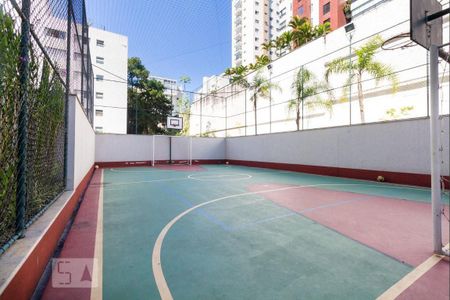 Apartamento à venda com 187m², 3 quartos e 2 vagas Apartamento à venda com 187m², 3 quartos e 2 vagasÁrea comum - Quadra Esportiva
