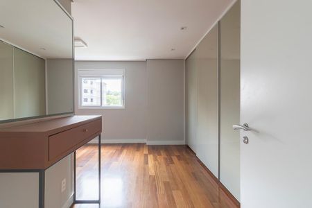 Apartamento à venda com 187m², 3 quartos e 2 vagas Apartamento à venda com 187m², 3 quartos e 2 vagasQuarto Suíte
