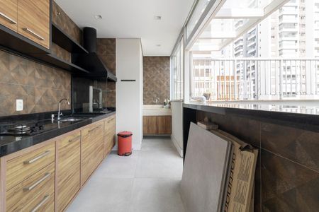 Apartamento à venda com 187m², 3 quartos e 2 vagas Apartamento à venda com 187m², 3 quartos e 2 vagasEspaço Gourmet