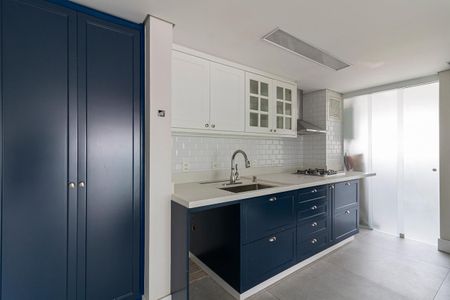Apartamento à venda com 187m², 3 quartos e 2 vagas Apartamento à venda com 187m², 3 quartos e 2 vagasCozinha