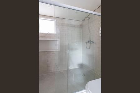 Apartamento à venda com 187m², 3 quartos e 2 vagas Apartamento à venda com 187m², 3 quartos e 2 vagasBanheiro Corredor